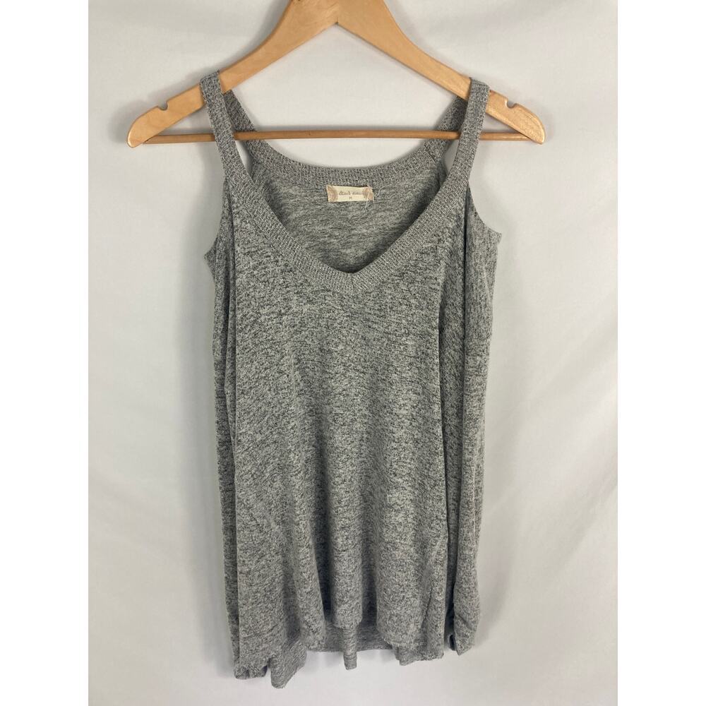 Altar'd State Heather Grey Cold Shoulder Long Sleeve Soft Knit Top Size Medium
